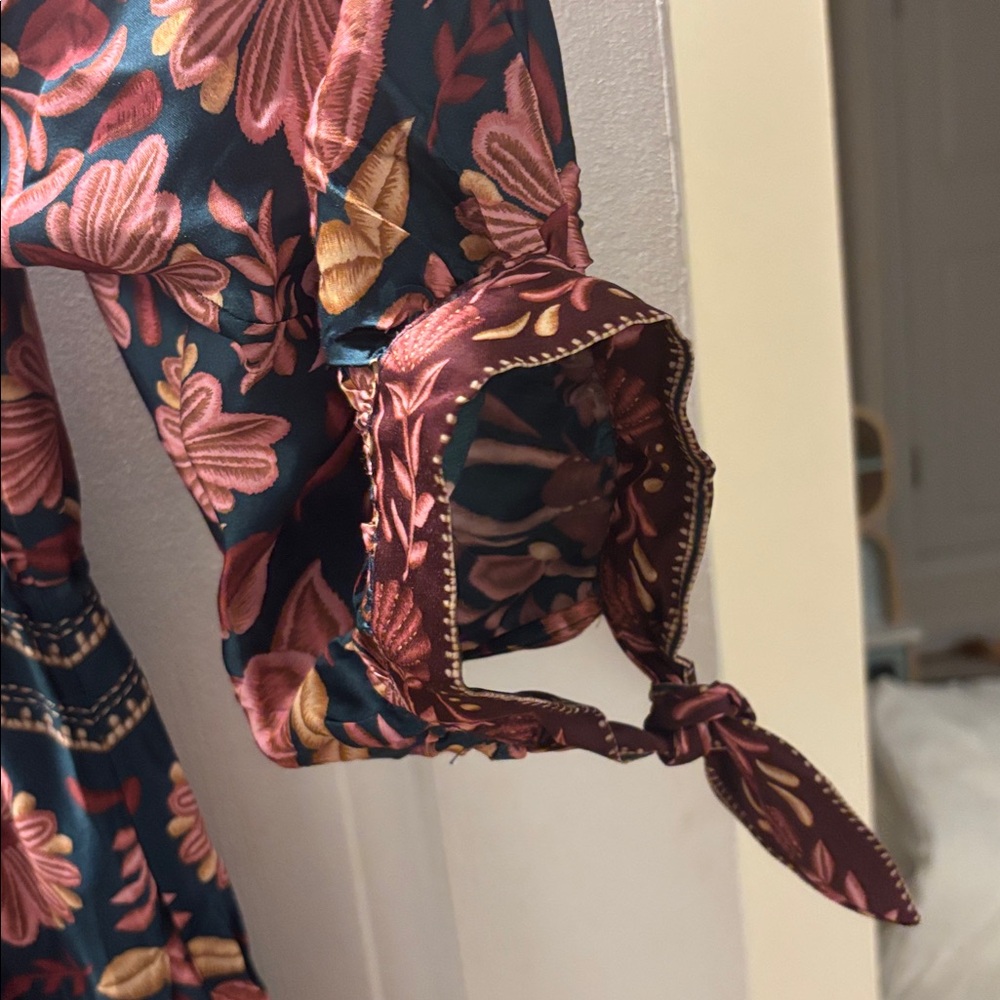 teal seashell tapestry lenzing™ ecovero™ viscose maxi dress - Picture 9 of 10